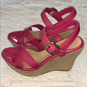 UGG Jackilyn Pink Wedges, Size 8.5M 🌸